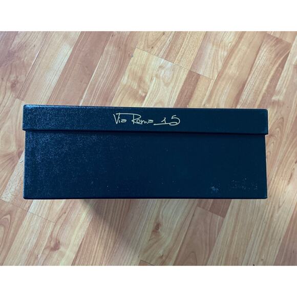 Via Roma 15 empty shoe box - Picture 4 of 4